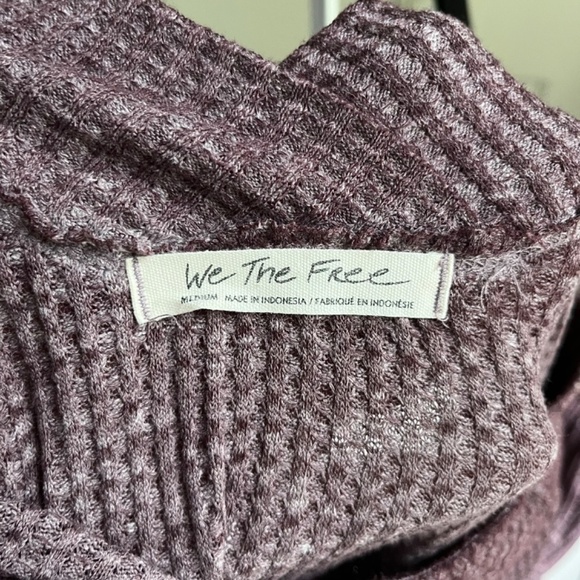 Free People Thermal Off Shoulder Blouse Washed Purple Oversized Fall, Size M - Picture 9 of 13